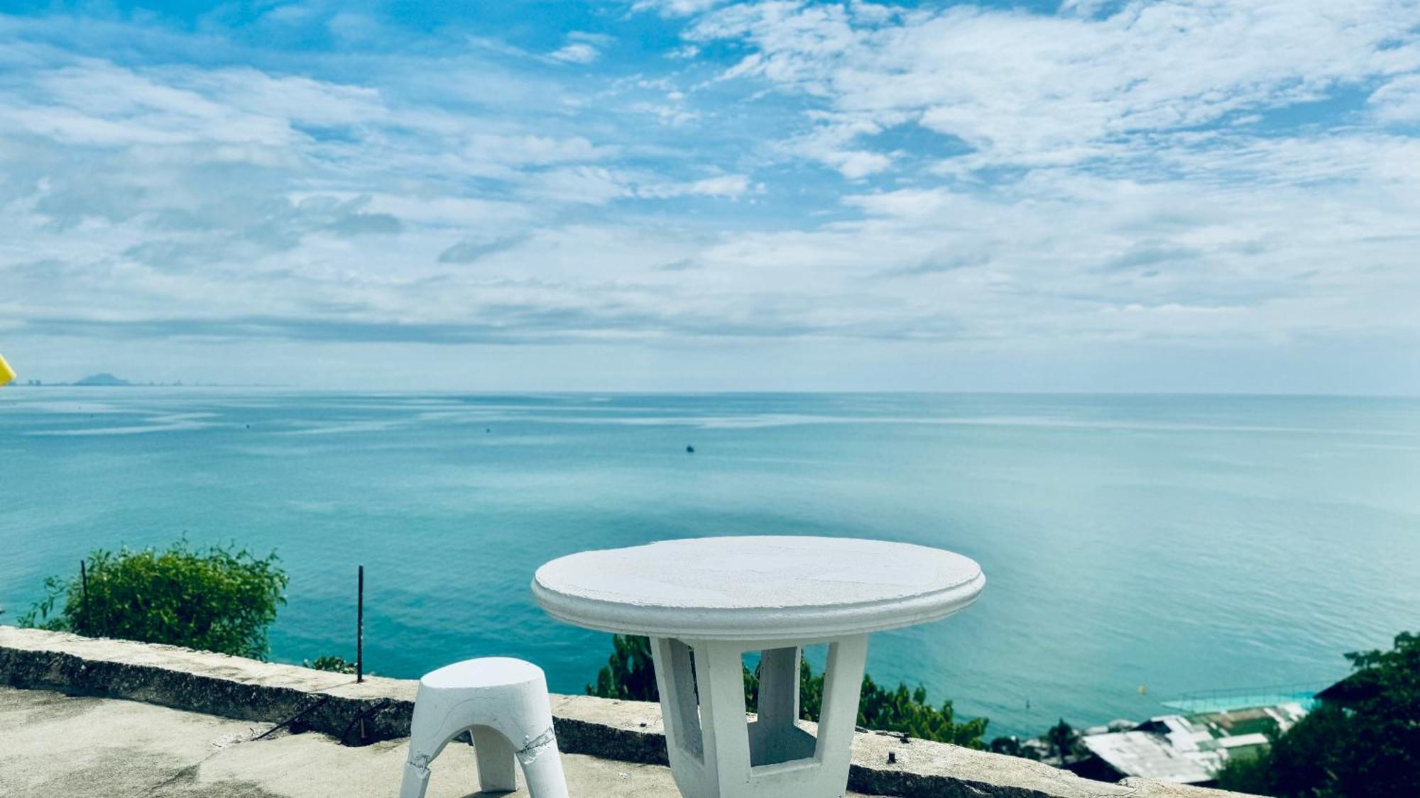 Sea&Mountain View,5 Mins Walk To Famous Beach With King Size Bed Hua Hin Exterior photo